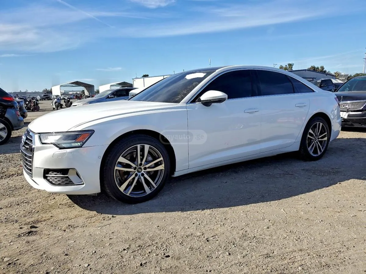 Audi A6 - фото 1
