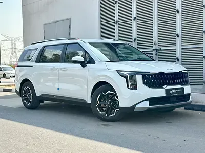 Kia Carnival - фото 1