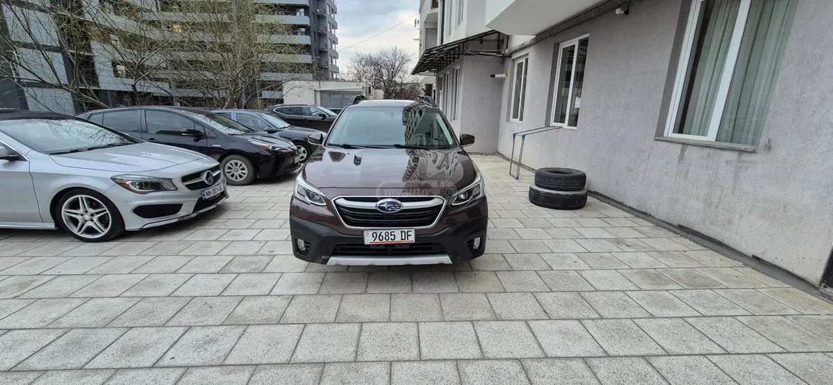 Subaru Outback - фото 1