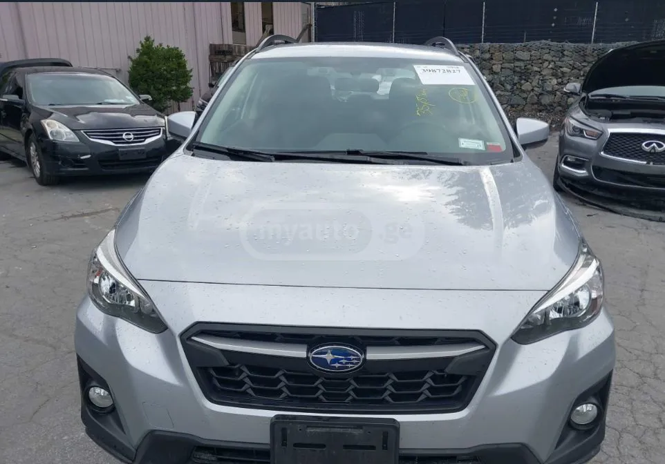 Subaru Crosstrek - фото 1