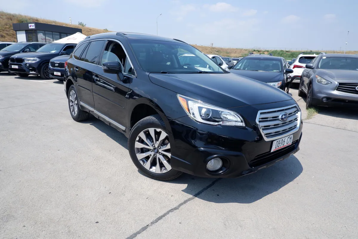 Subaru Outback - фото 1