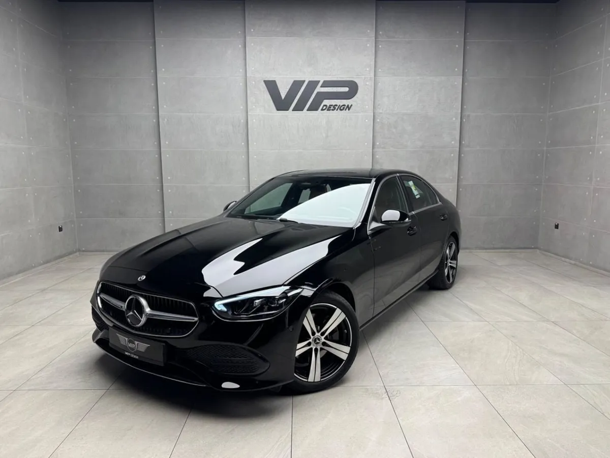 Mercedes-Benz C 200 - фото 1