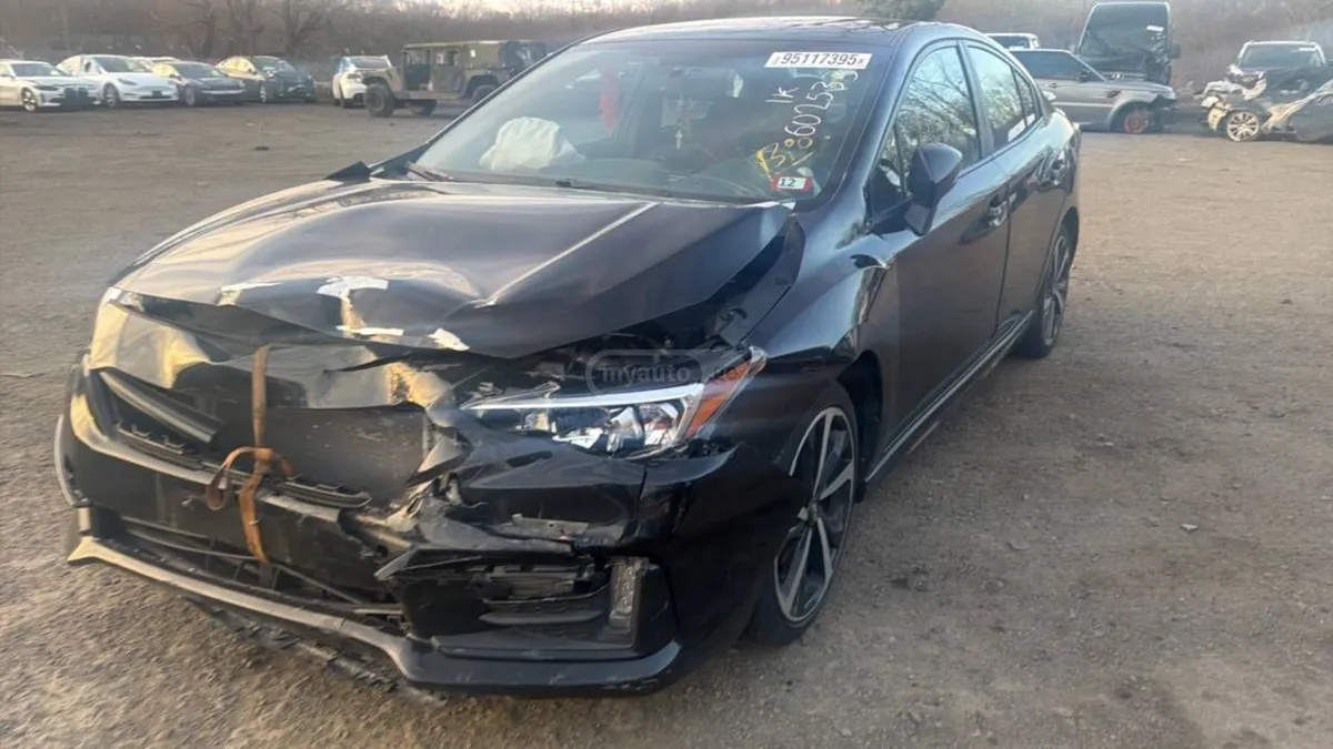 Subaru Impreza - фото 1