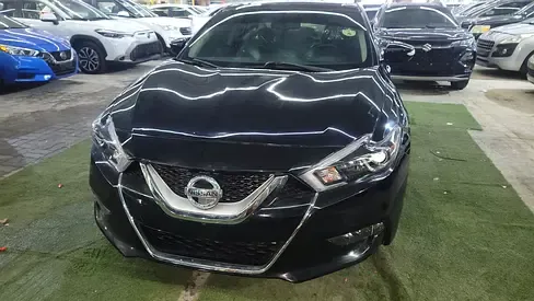 Nissan Maxima - фото 1