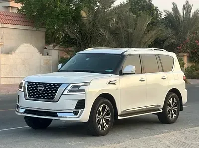 Nissan Patrol - фото 1