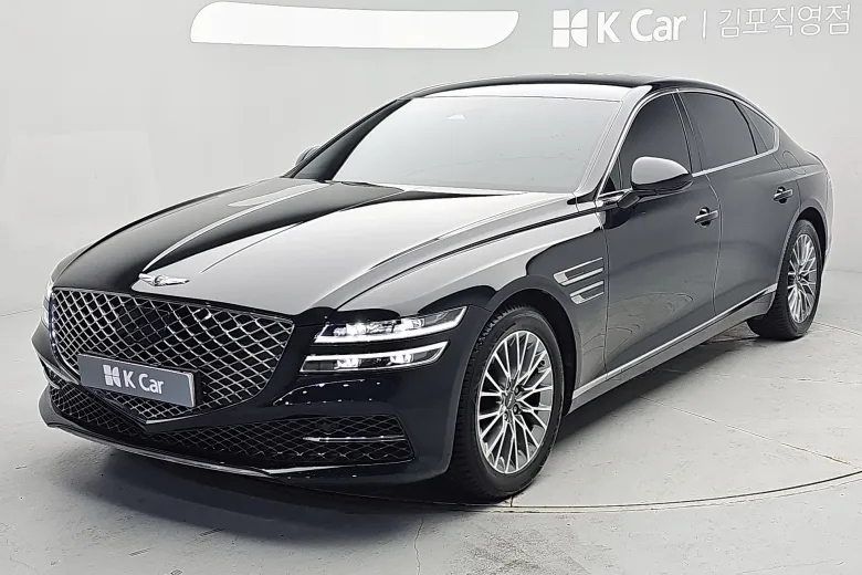 Genesis G80 - фото 1