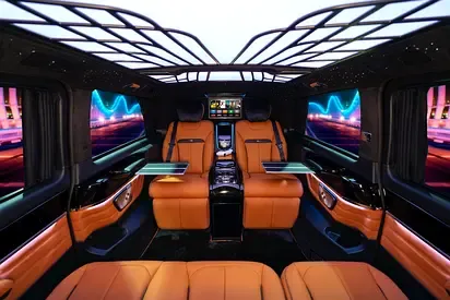 Mercedes-Benz V-Class - фото 1