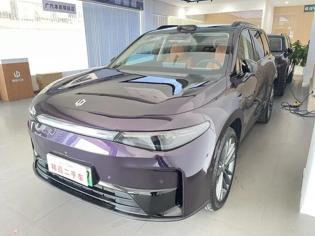 Zeekr C16 - фото 1