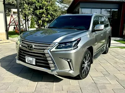 Lexus LX-Series - фото 1