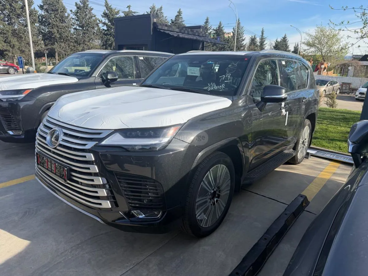 Lexus LX 500 - фото 1