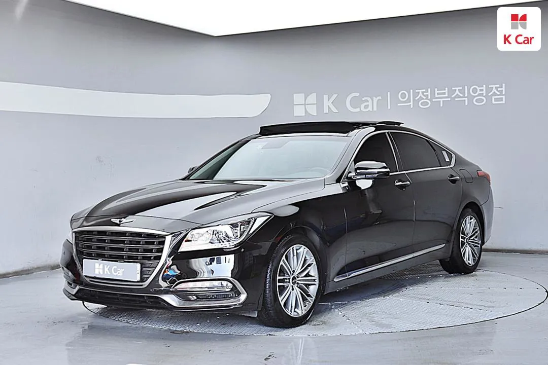 Genesis G80 - фото 1