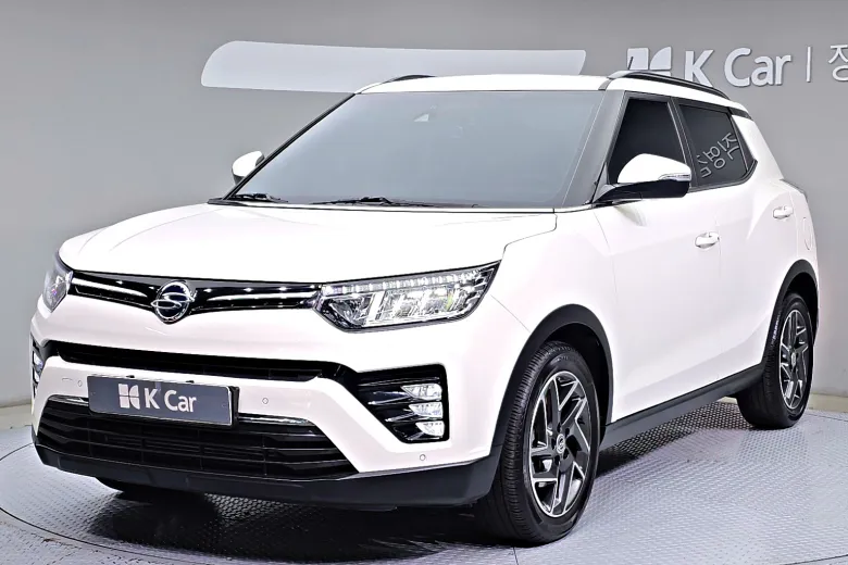 KG Mobility 티볼리 - фото 1