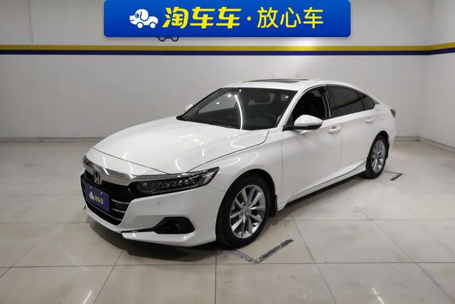 Honda Accord - фото 1