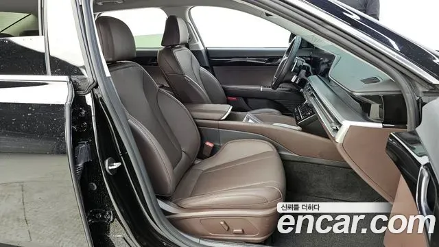 Hyundai Grandeur - фото 1