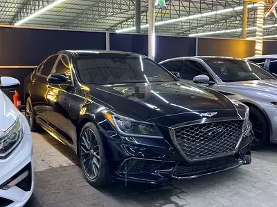 Genesis G80 - фото 1