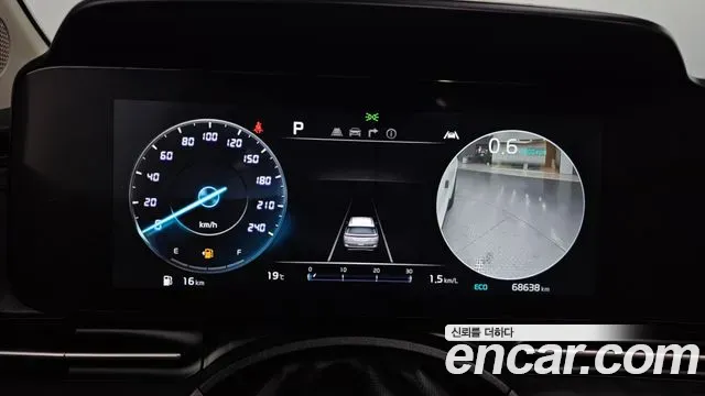 Kia Canival - фото 1