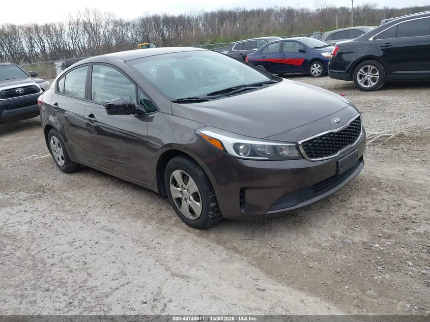 KIA FORTE LX - фото 1