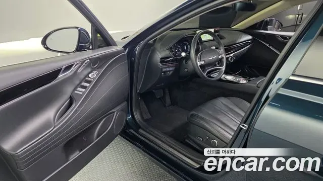 Genesis G80 - фото 1