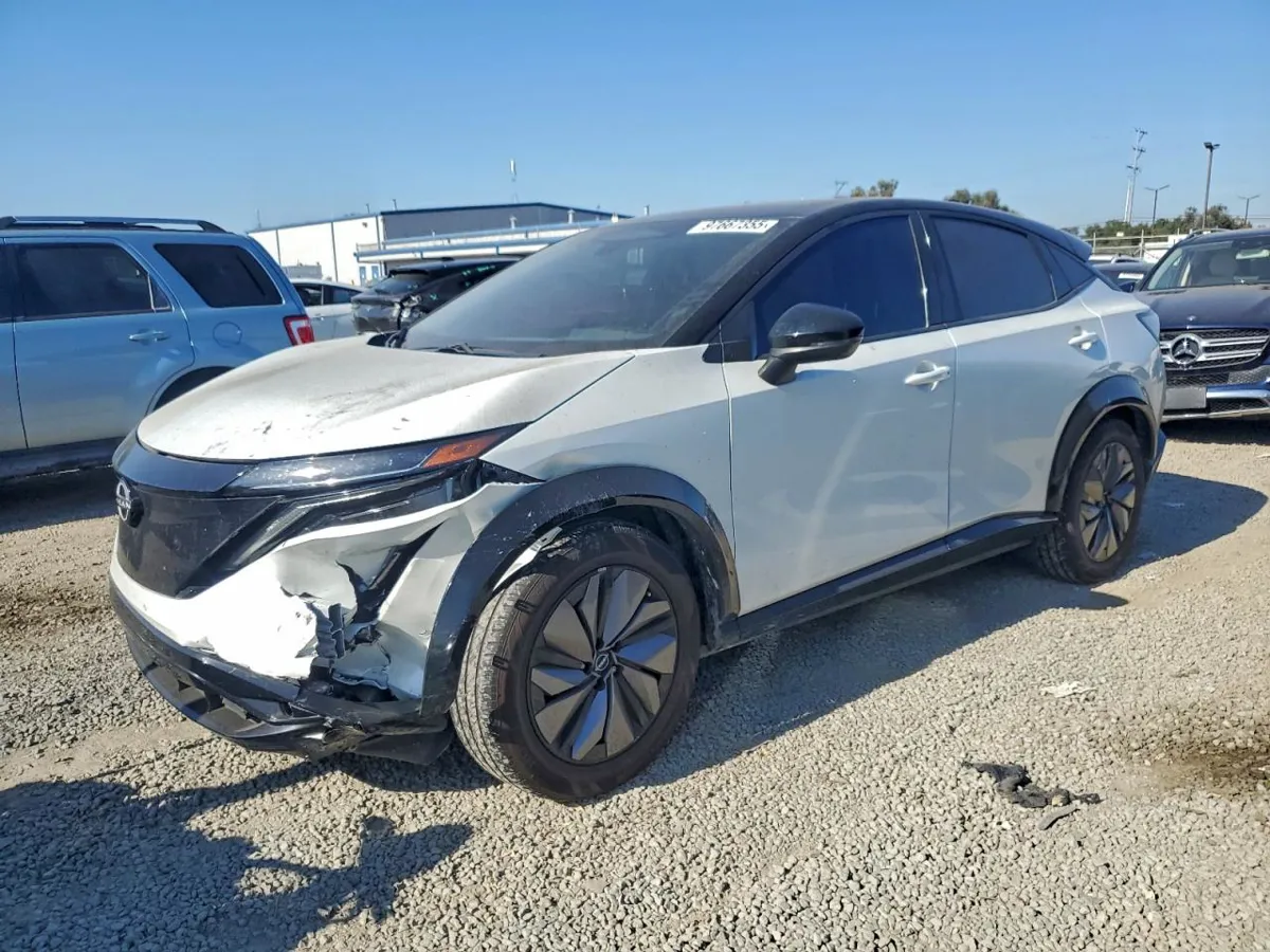 NISSAN ARIYA - фото 1