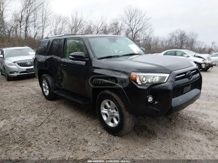 Toyota 4 Runner - фото 1