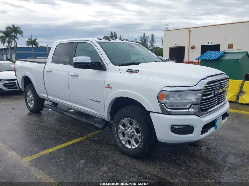 RAM 2500 LARAMIE 4X4 6'4 BOX - фото 1