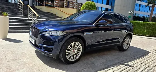Jaguar F-Pace - фото 1