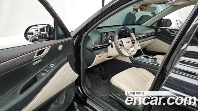 Genesis GV80 - фото 1