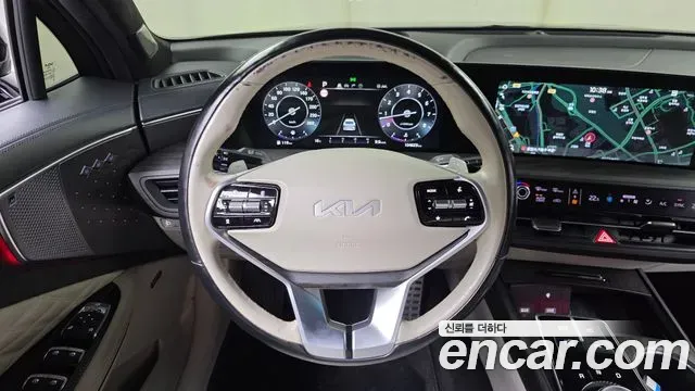 Kia K8 - фото 1