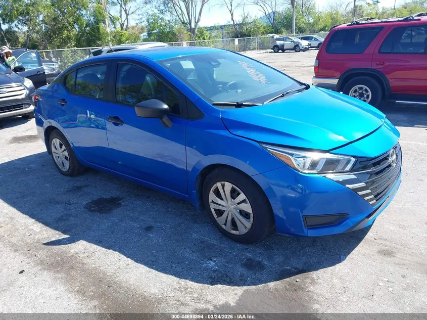 NISSAN VERSA 1.6 S - фото 1