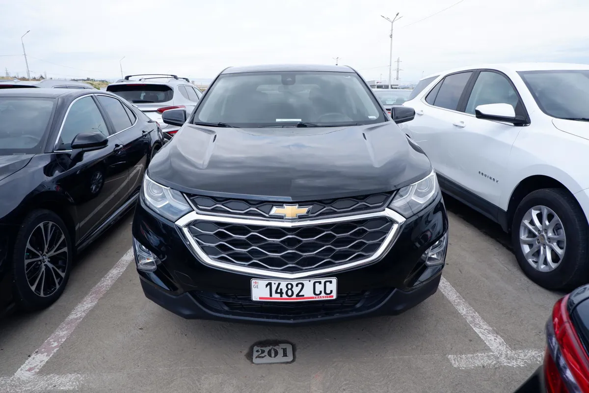 Chevrolet Equinox - фото 1