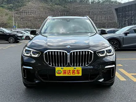 BMW X5 - фото 1