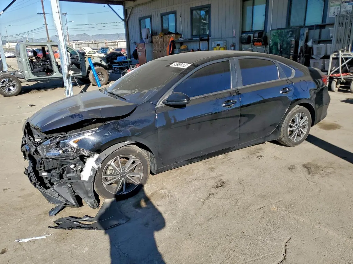 KIA FORTE - фото 1