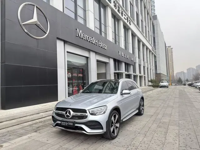 Mercedes-Benz GLC - фото 1
