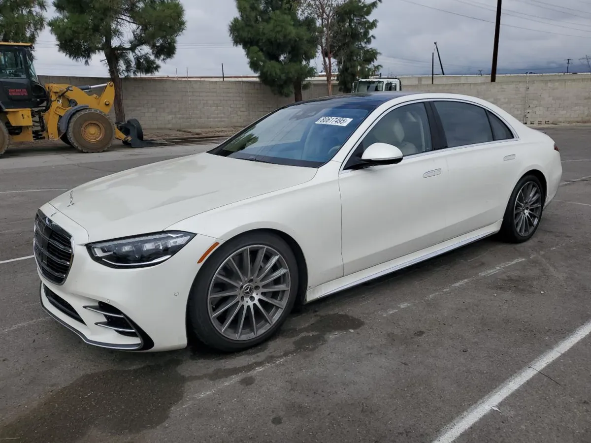 MERCEDES-BENZ S - фото 1