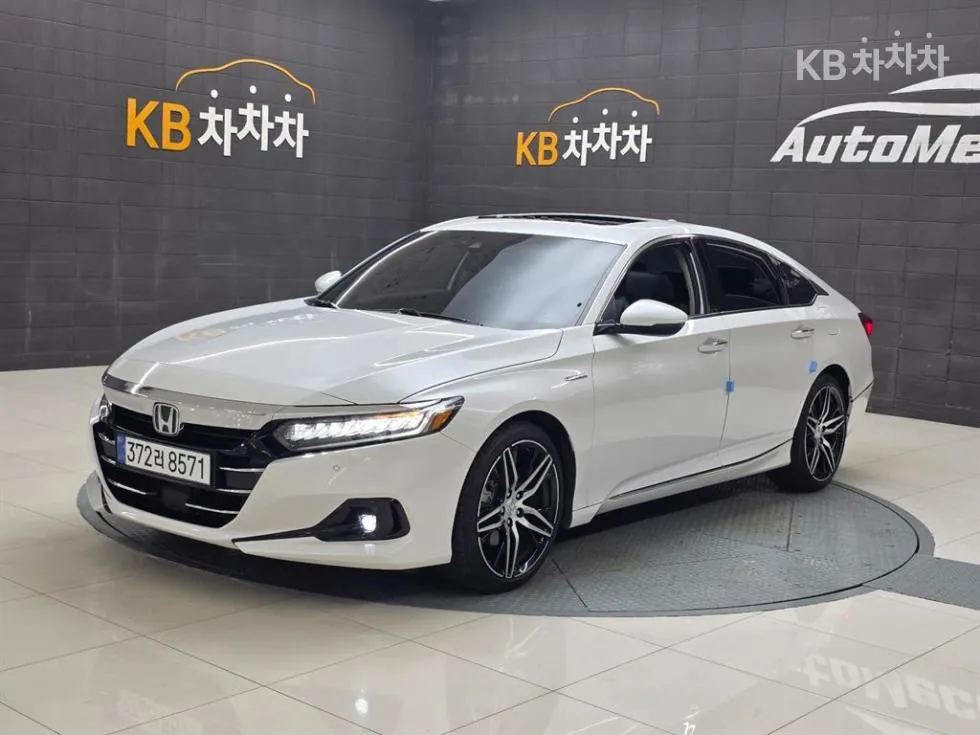 Honda 어코드 10세대 Hybrid 2.0 Touring - фото 1