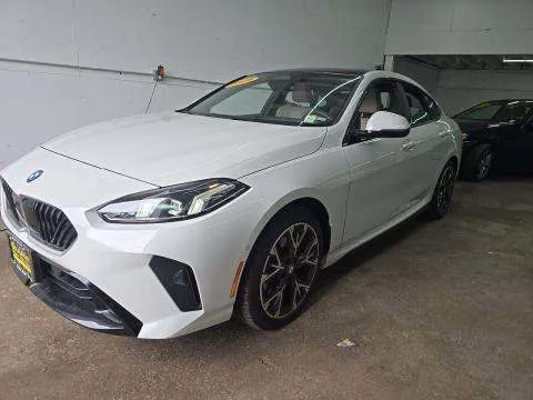 BMW 2 Series 228i xDrive - фото 1