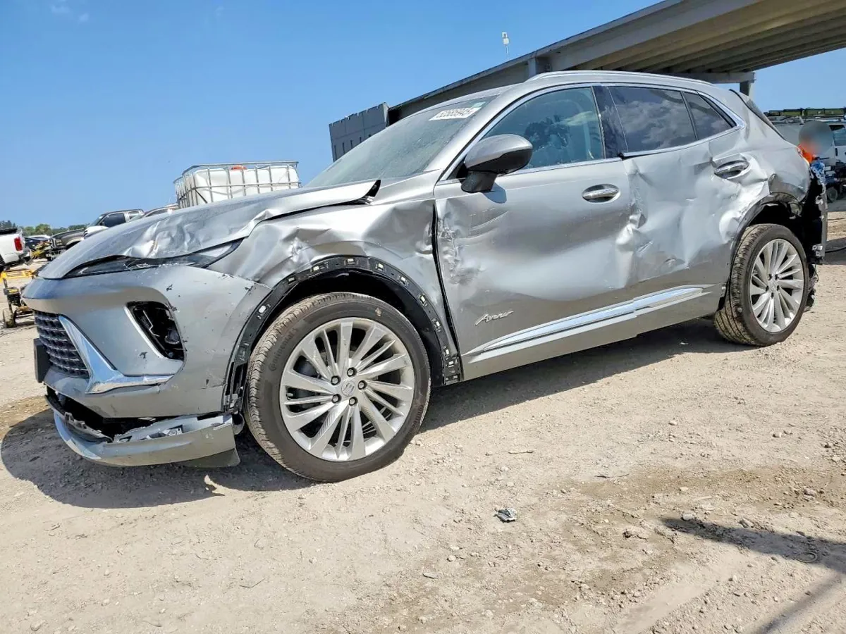 BUICK ENVISION - фото 1