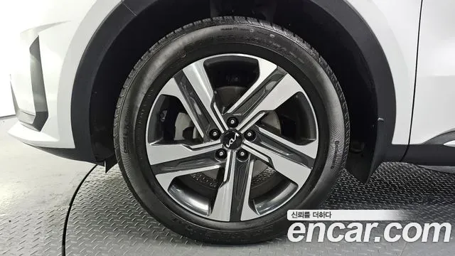 Kia Sorento - фото 1