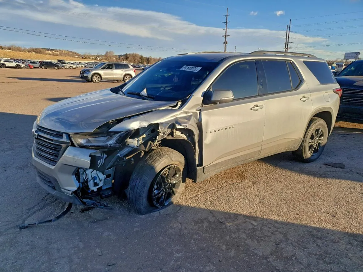 CHEVROLET TRAVERSE - фото 1