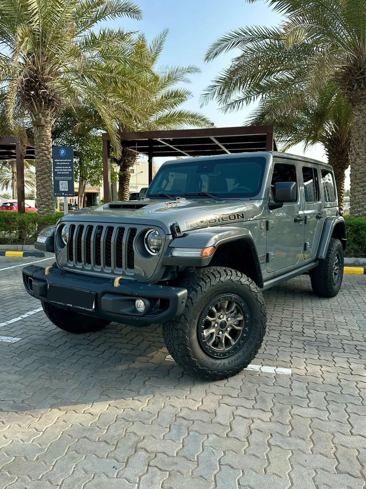 Jeep Wrangler - фото 1