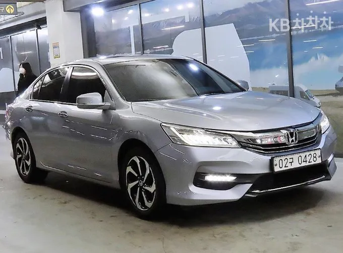 Honda 올뉴어코드 2.4 세단 EX-L CVT 9세대(13~) - фото 1