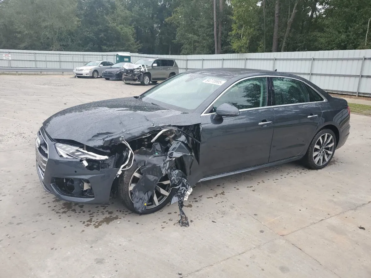 AUDI A4 PREMIUM PLUS 40 - фото 1