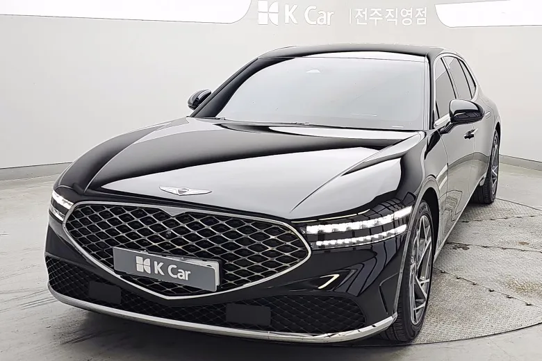 Genesis G90 - фото 1