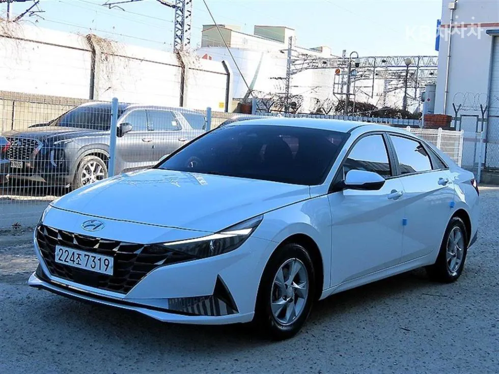Hyundai 올 뉴 아반떼(CN7) 1.6 가솔린 모던 - фото 1