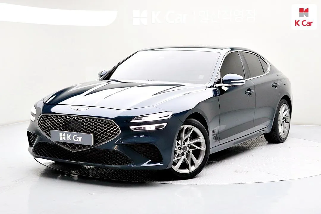 Genesis G70 - фото 1