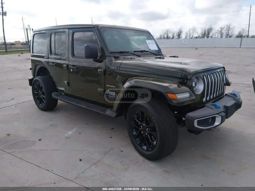 Jeep Wrangler - фото 1