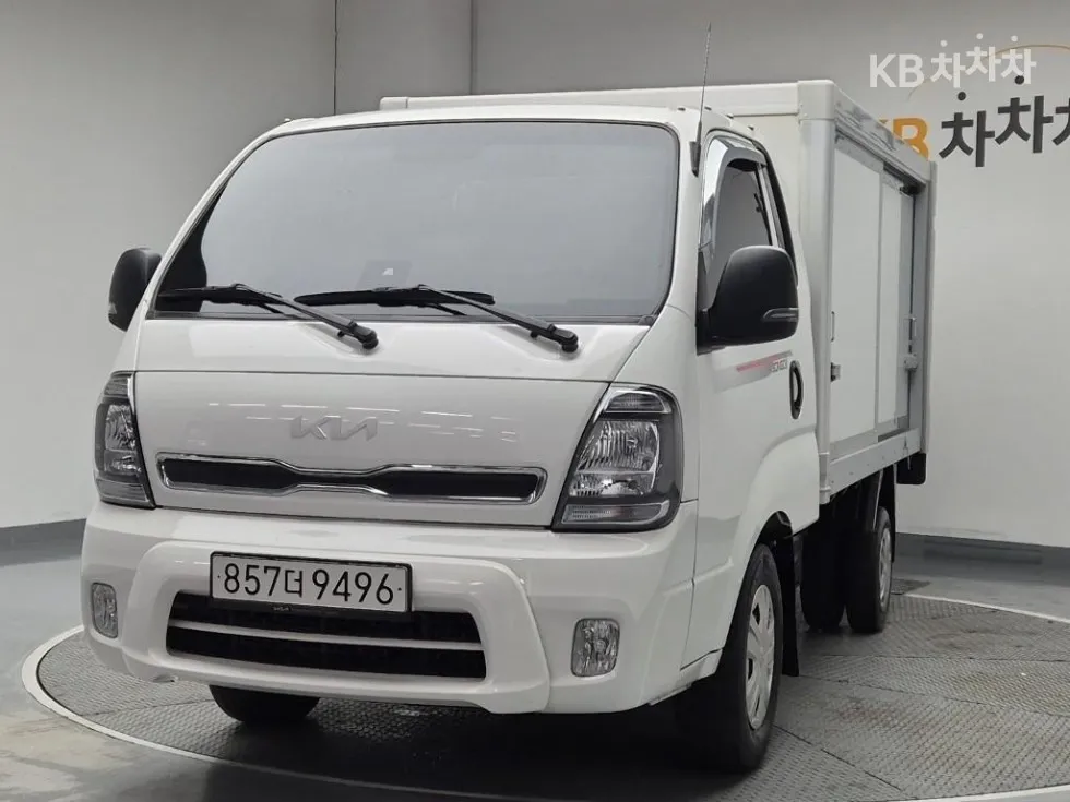 Kia 더 뉴 봉고3 LPG 내장탑차 1톤 로우 킹캡 초장축 L 라이트 - фото 1