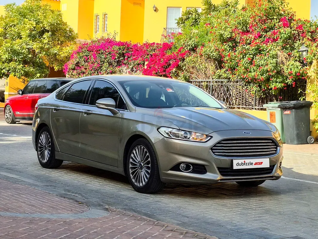 Ford Fusion - фото 1