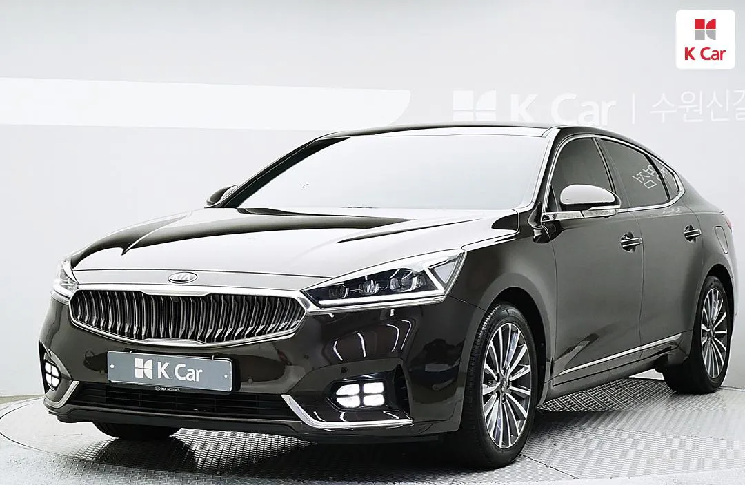 Kia K7 - фото 1