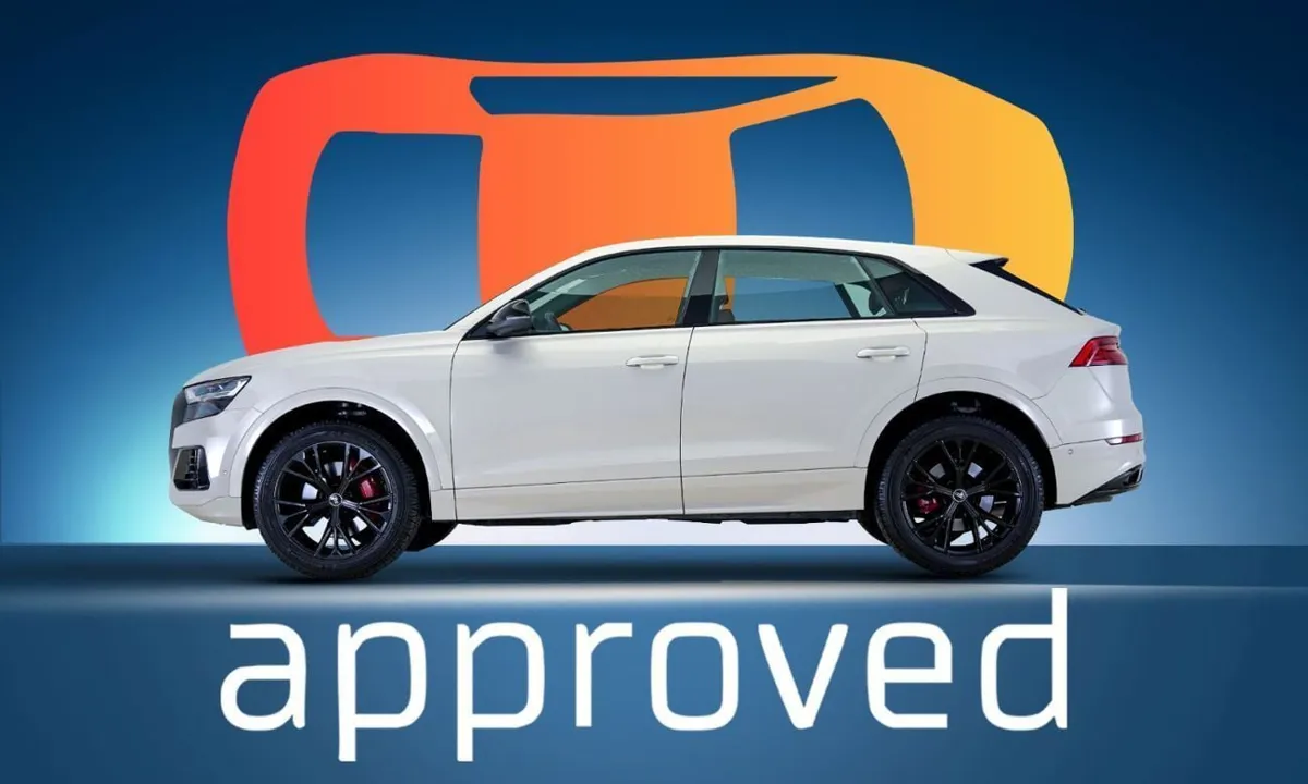 Audi Q8 - фото 1